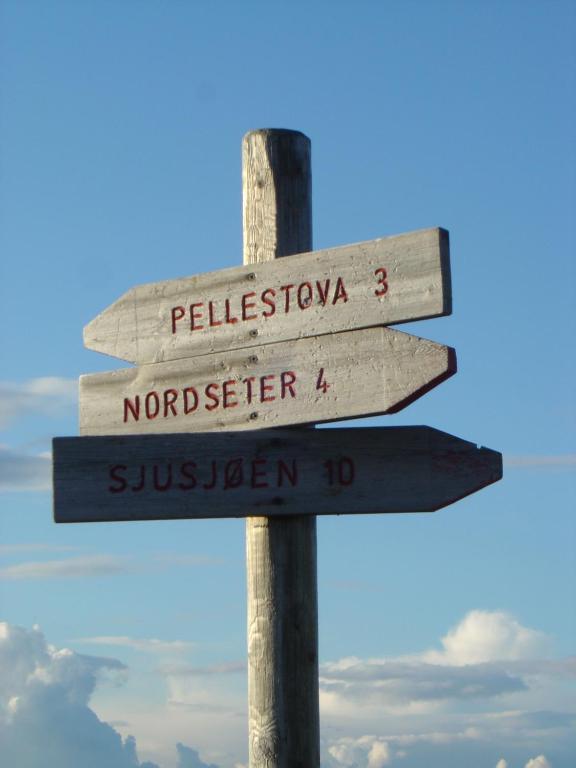 Nordseter Fjellpark, Hyttegrend Luaran gambar